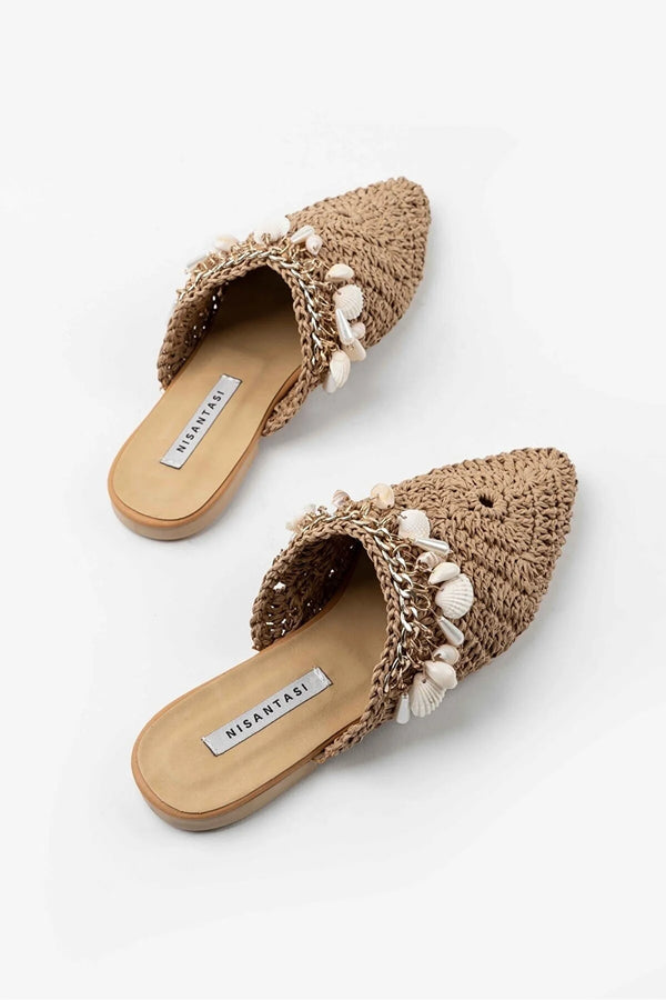 straw slippers