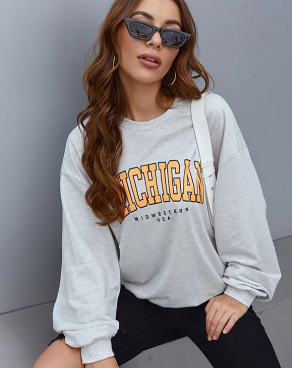 Oversized Light Grey Sweatshirt