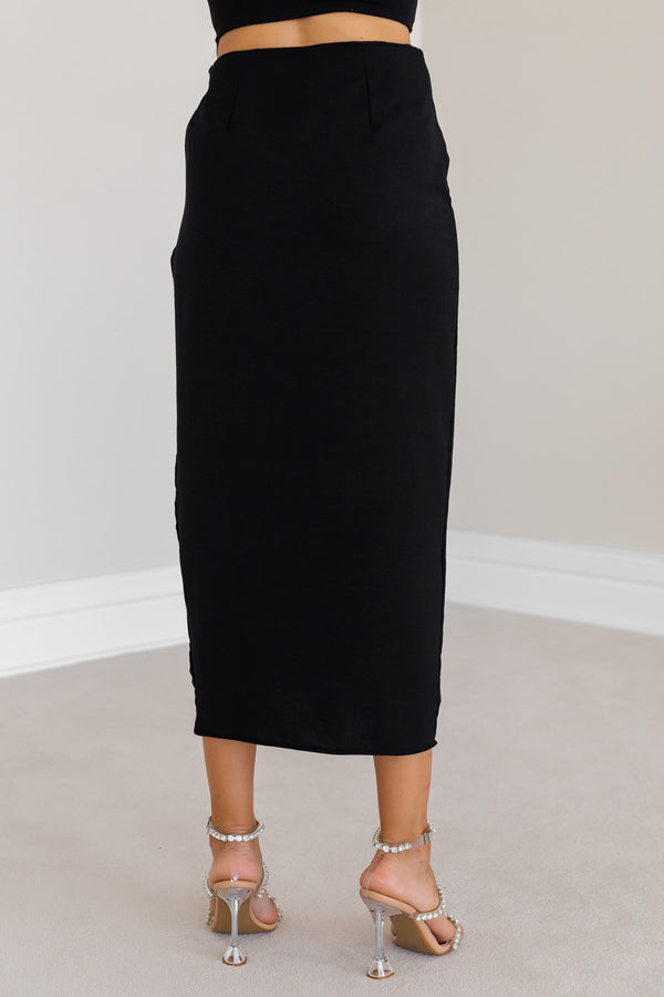 Black midi skirt