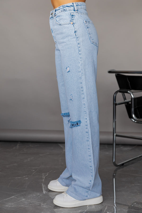 Straight cut jeans